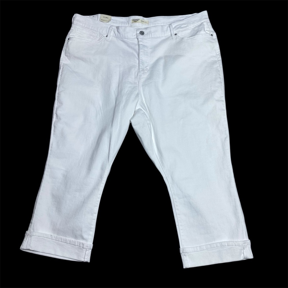Signature Gold Levi’s Strauss Capri Jeans Women's 22 White Mid Rise Cuffed NWT